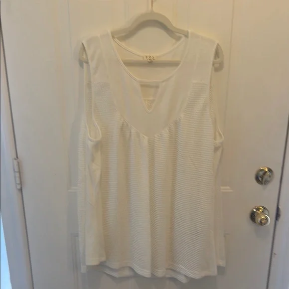 POL XL White Tank Tunic - Picture 7 of 10
